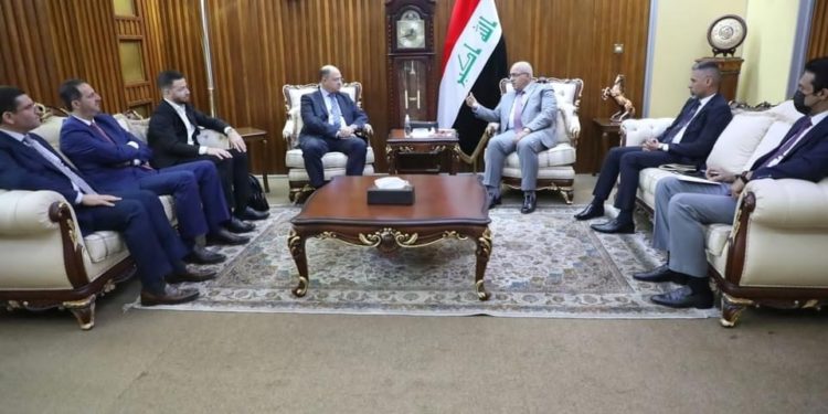 رئيس جامعة لبنانية (لا تعترف بغداد بشهاداتها) يزور العراق للقاء وزير التعليم