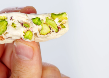 حلــــوى “المن والسلوى” ذُكرت في القرآن والعـــــراق أشهر