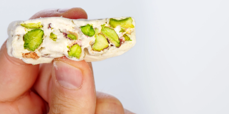 حلــــوى “المن والسلوى” ذُكرت في القرآن والعـــــراق أشهر