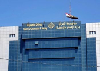 اعداد خطة من محورين لمنع دخول الشاحنات إلى داخل المدن