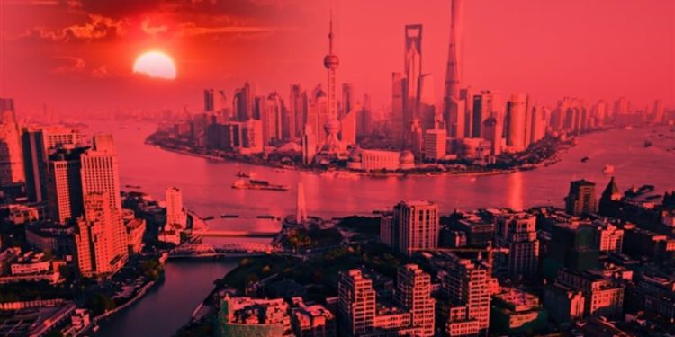 سماء الصين تتلون بالأحمر الدموي وتثير رعب السكان + فيديو