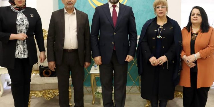 وزارة الثقافة تستقبل عدداً من الفنانين وتؤكد دعمها للابداع والعطاء الانساني