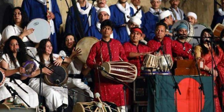 الرقص على إيقاع التعايش … “مهرجان الطبول” ينطلق في مصر