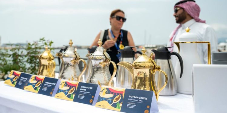 الثقافة السعودية تسقي “كــــان” من قهوتها