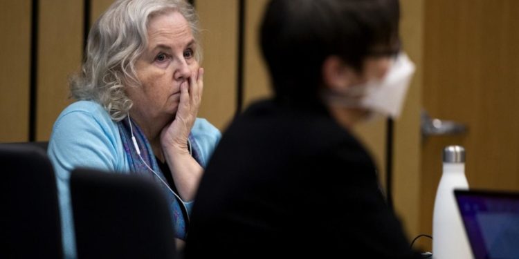 كاتبة مقال (كيف تقتلين زوجك) مدانة بقتل زوجها