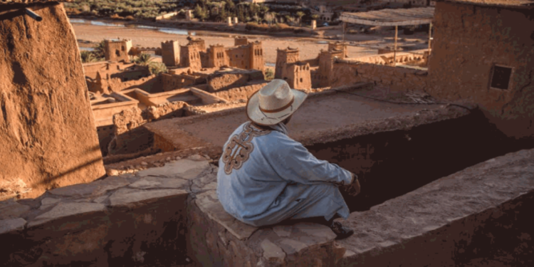 البيوت الطيــــنيـــة المهددة بالزوال عربيا “ابتكار جديد” في ألمانيا