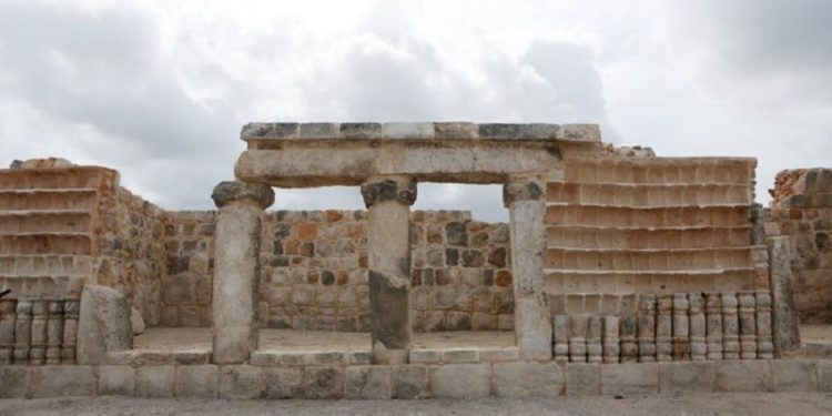 علماء آثار في المكسيك يكتشفون أطلال مدينة تعود لحضارة المايا