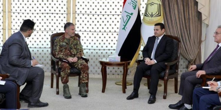  الأعرجي يبحث مع قائد الناتو الجديد في العراق عدداً من الملفات