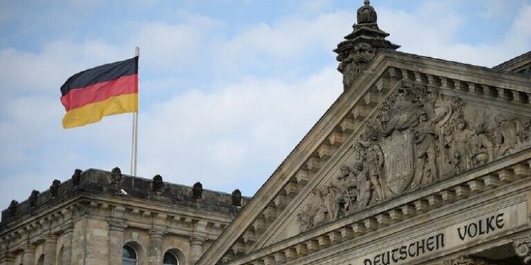 المانيا .. نحن منفتحون على المقترح الأوروبي لمصادرة الأصول الروسية لصالح أوكرانيا