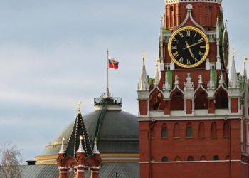 بعد التعامل بـالعملة الروسيـــــة ورمز الهاتف الروسي خيرسون تعتـــــمد “توقيت موسكو”