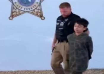 اعتقال طفل هدد بمذبحة في مدرسته في  فلوريـــدا