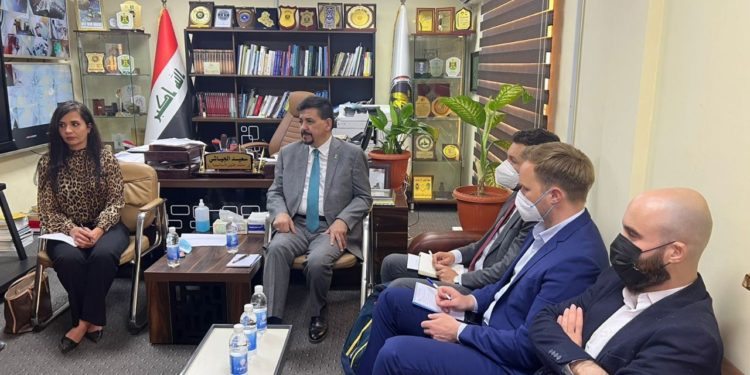 مستشار الشؤون الاستراتيجية في مستشارية الامن القومي يستقبل وفد ( GIZ ) الالمانية