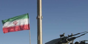 الحرس الثوري الإيراني يعلن استهداف مواقع في أربيل بقصف مدفعي