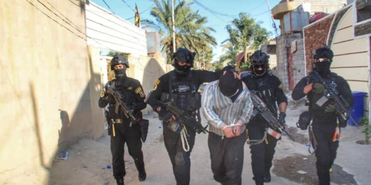 القبض على (إرهابيتين وإرهابي) في كركوك ,, يجمعون المعلومات عن الجيش والحشد