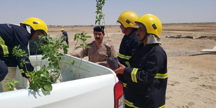 شروع الدفاع المدني بتعزيز الحزام الأخضر في المدن