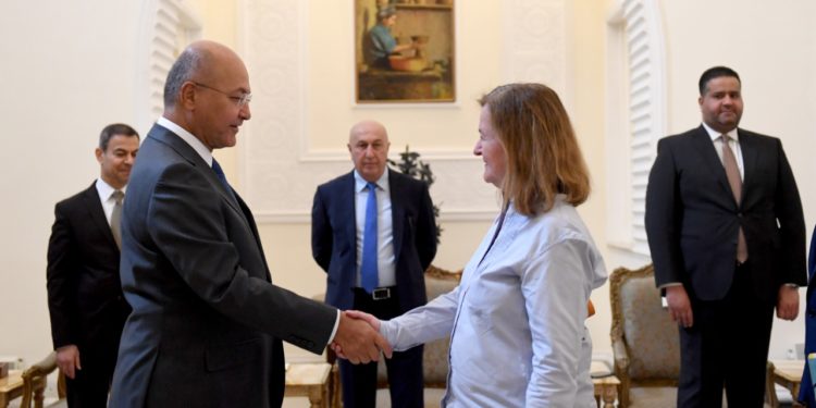 برهم صالح لوفد البرلمان الأوروبي .. ضرورة تشكيل تحالف دولي لمكافحة الفساد