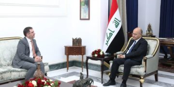 يرهم صالح يؤكد أهمية مواجهة تحديات “الإرهاب والمناخ”