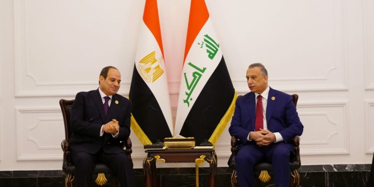 الكاظمي يتلقى تهنئة من الرئيس المصري بمناسبة حلول عيد الفطر المبارك