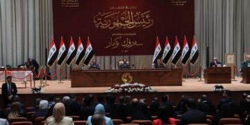 النزاهة النيابية .. قانون الدعم الطارئ سيؤخر إقرار موازنة البلاد
