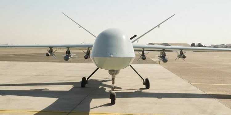 إيران تعرض على العراق “مراقبة وحماية الحدود بين البلدين” بالطائرات المسيرة