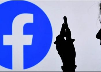 عائلة أمريكية تقاضي فيس بوك بسبب الإيــــذاء النفسي