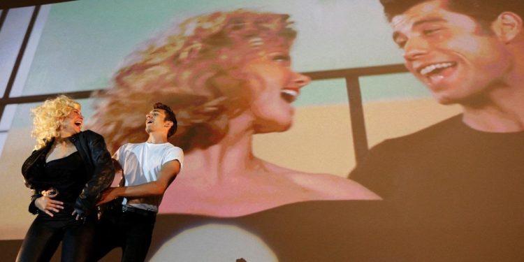 البشر يبحثـــون عن أصدقاء يتشابهون معهم في الرائحة