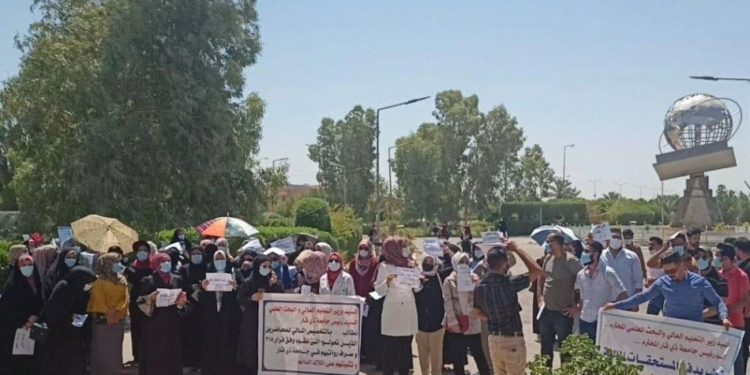 اصدار إجراءات جديدة لتثبيت موظفي العقود في ذي قار