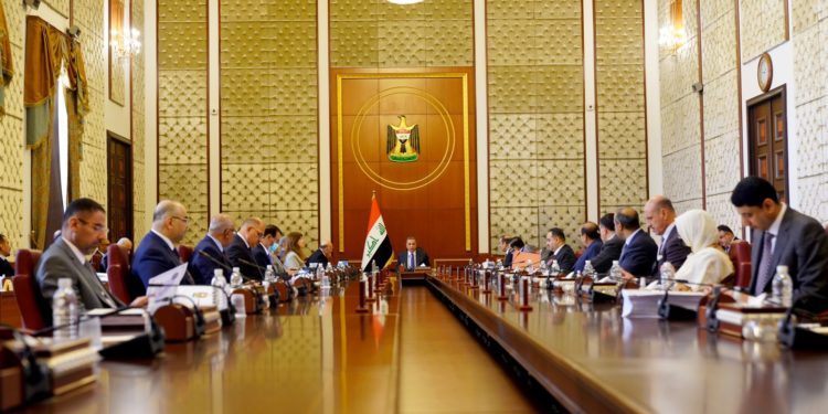 مجلس الوزراء يعقد جلسته الاعتيادية برئاسة الكاظمي