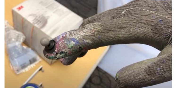 نظام روبوتي جديد يحاكي حركة رسامي الجرافيت بدقة فائقة