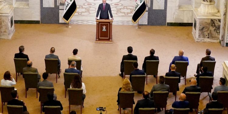 تفاصيل المؤتمر الصحفي الذي عقده الكاظمي اليوم الثلاثاء في القصر الحكومي