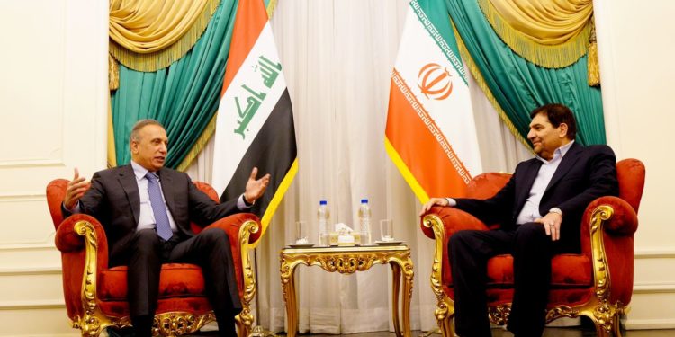 الكاظمي يجتمع بالنائب الأول لرئيس الجمهورية الإسلامية الإيرانية