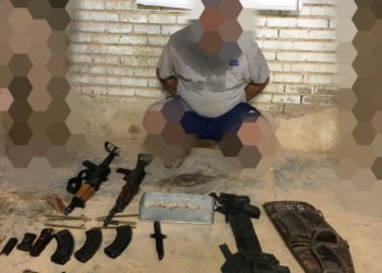 احباط محاولة للدكة العشائرية والقبض على متهم وضبط الأسلحة والاعتدة التي كانت بحوزته في جانب الرصافة