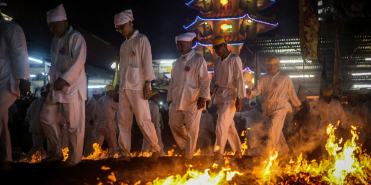 ذهبوا للتنزه فدخـــــلوا المستشفيات  !