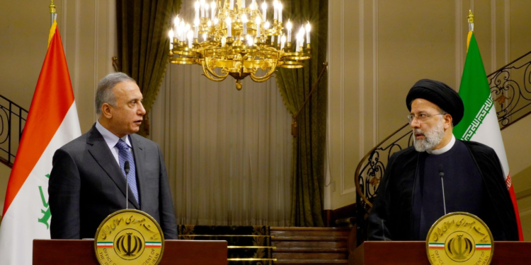 أهم ما تحدث به الكاظمي خلال المؤتمر الصحفي المشترك مع الرئيس الإيراني