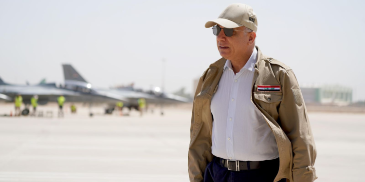 الكاظمي يحضر احتفالية تأهيل وطيران طائرات (T-50 IQ) في قاعدة الشهيد محمد علاء الجوية