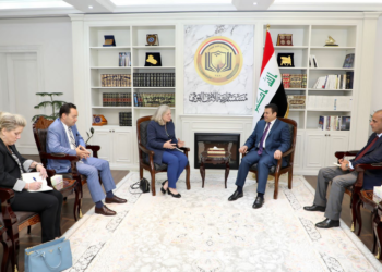 الأعرجي يستقبل السفيرة الأمريكية الجديدة في بغداد