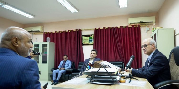 وزير التربية يشرف على حفظ مغلفات الأسئلة الامتحانية