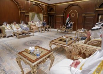 الحلبوسي يستقبل شيوخ عشيرة المشـــاهدة