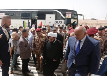 وصول وفد رفيــــع الى منفذ عرعر الحدودي