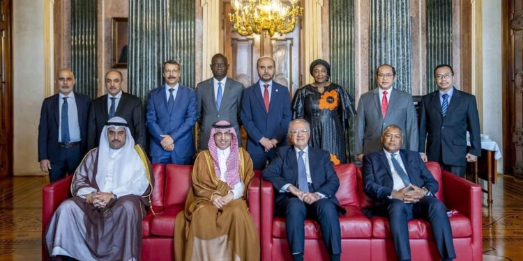 العراق يبحث في فيينا تهديدات (الأمن الغذائي ومكافحة التغيرات المناخية)