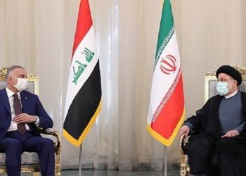 الرئيس الإيراني يستقبل الكاظمي
