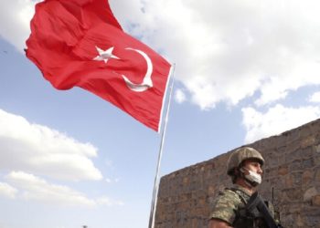سقوط عدد من الصواريخ في محيط قاعدة زليكان التركية