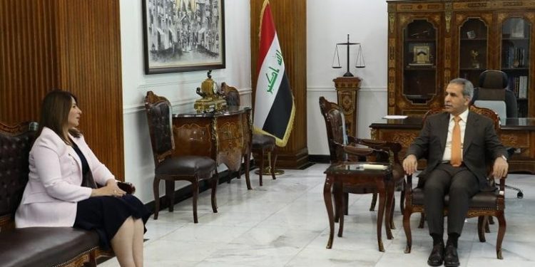 زيدان واحلام اللامي يبحثان عدداً من الاشكاليات التي تواجه المحامين