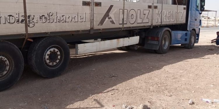 ضبط (8 شاحنات) مخالفة في جمرك المنطقة الشمالية