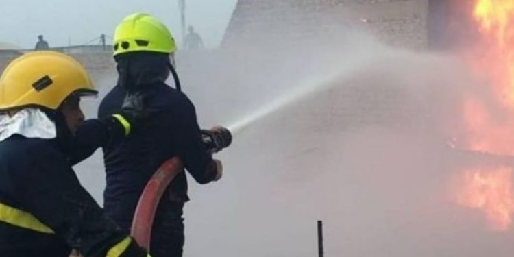 اندلاع حريق في معمل للمواد الغذائية في بغداد