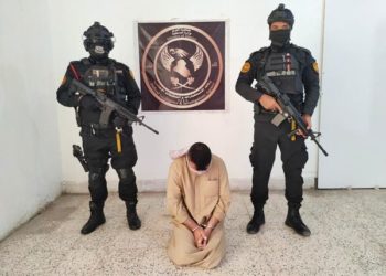 القبض على (8 إرهابيين) بينهم مسؤول عن تفجير عجلة مفخخة في بغداد + صور