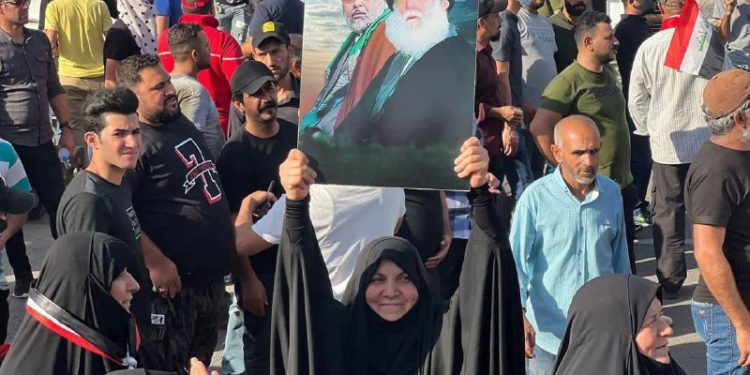 قطع جسر الجمهورية أمام المتظاهرين في العاصمة بغداد