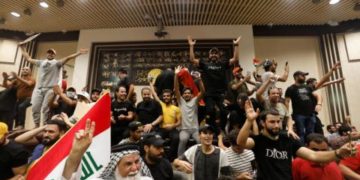 وزير الصدر .. اليوم “جرة أذن” وغداً ثورة إصلاح في شهر الإصلاح