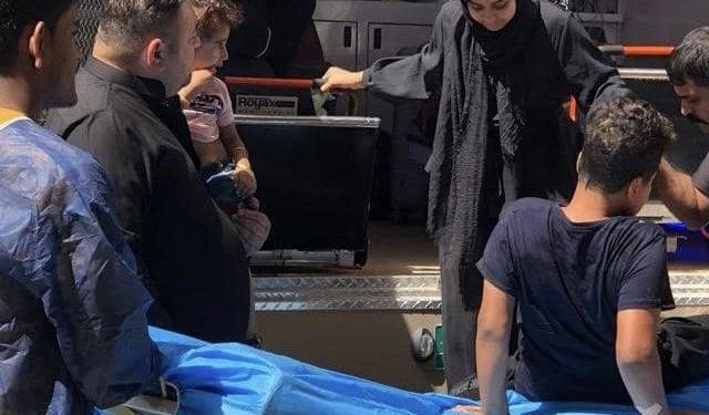 الصحة تستقبل (مصابين بالقصف التركي) بعد إحالتهم من مستشفى دهوك￼