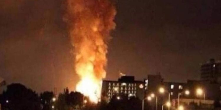 انفجارات متتالية في قاعدة تابعة للحرس الثوري بطهران